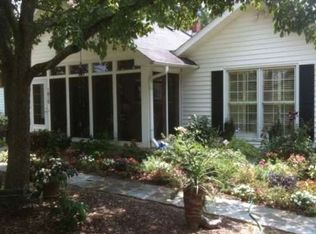 1615 Mayfield Rd, Alpharetta, GA 30009