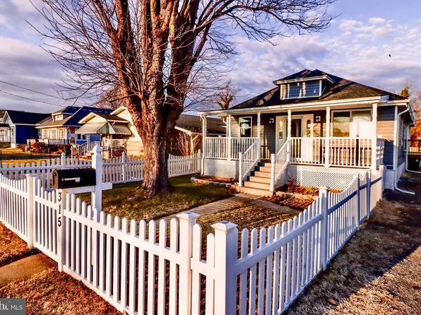 315 Riverside Dr, Baltimore, MD 21221