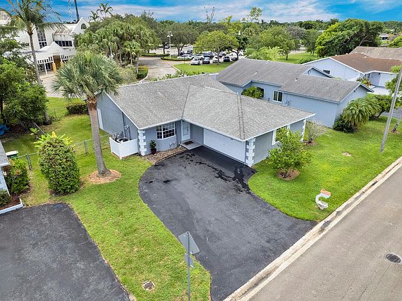 3rd image of 8822 NW 75th Court