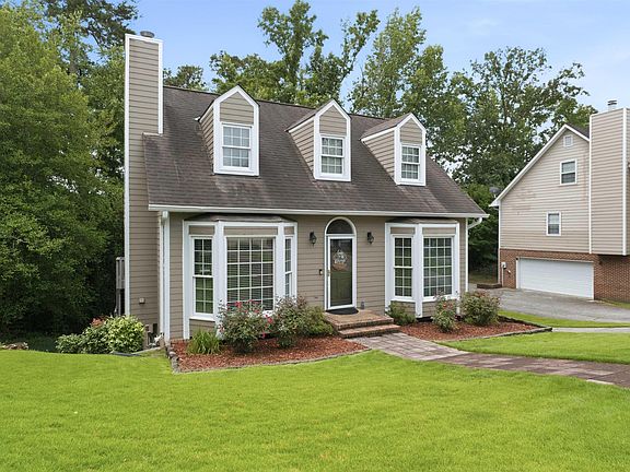 2nd image of 1705 Brookview Trl