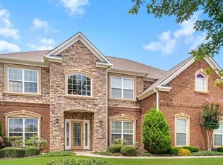 3843 Dragon Fly Ln, Loganville, GA 30052