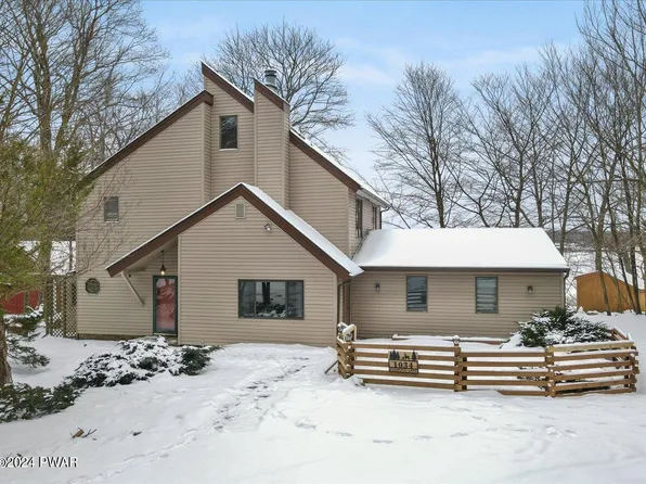 1034 Foxwood Ln, Gouldsboro, PA 18424