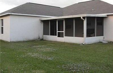 2nd image of 305 SW Kestor Dr