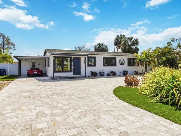 327 39th Ave, Saint Pete Beach, FL 33706