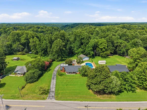 7889 Nashville Hwy, Baxter, TN 38544
