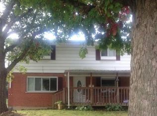 877 W Kemper Rd, Cincinnati, OH 45240