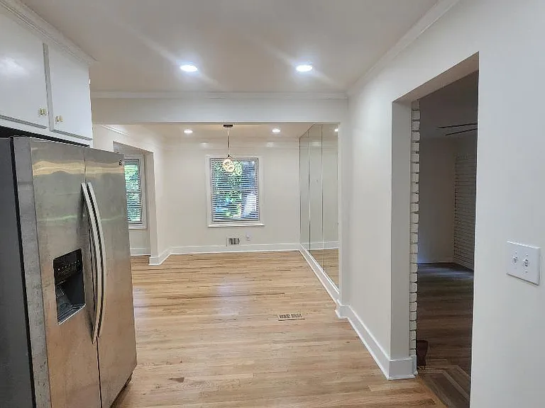 302 Kelso Dr SW — Photo 12