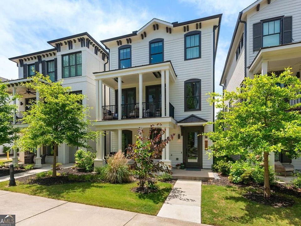 1st image of 300 Villa Magnolia Ln