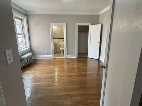 (undisclosed Address), East Orange, NJ 07018