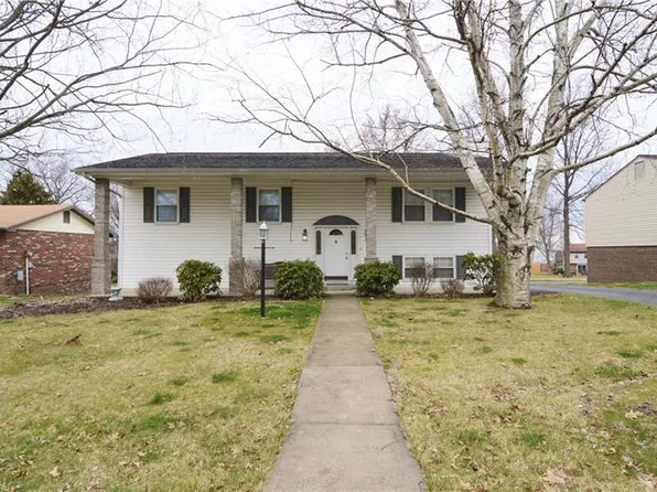 109 Glacier Ct, Latrobe, PA 15650