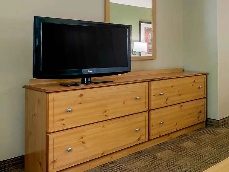 Studio Suite - 2 Full Beds