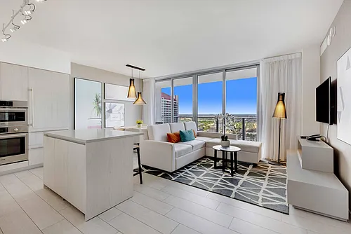 2721 E Hallandale Beach Blvd #23-ID1049818P Photo 1