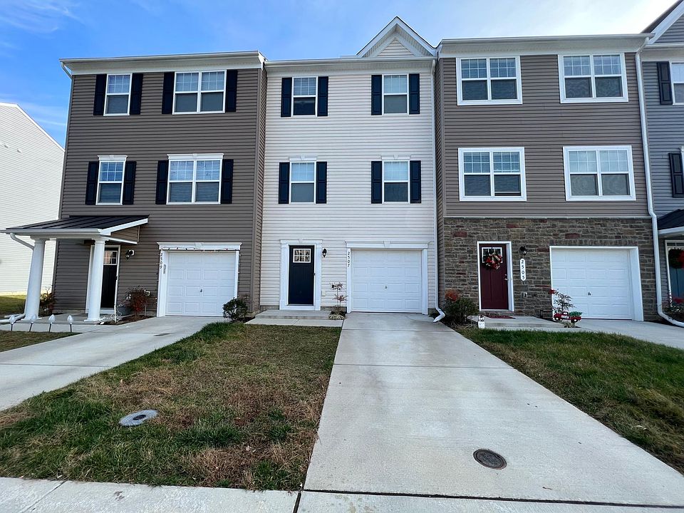 1st image of 2507 Drake Ln