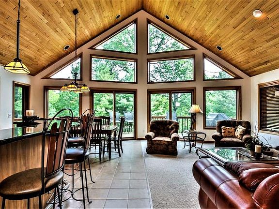 5th image of 1430 Creek Channel Ln