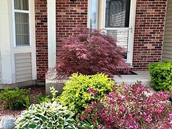 3rd image of 2501 Hennig Rd