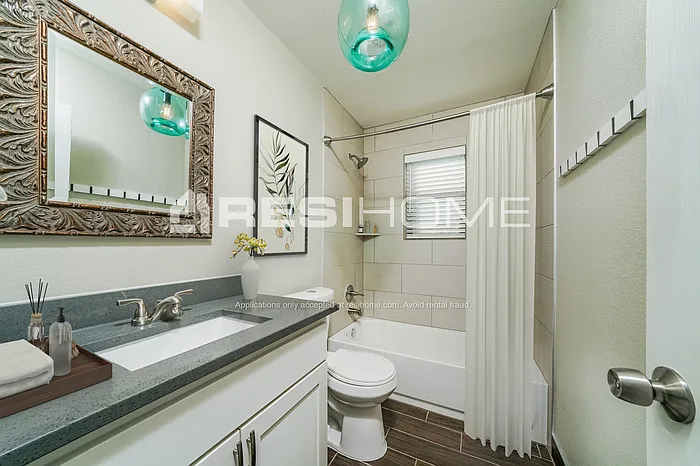 9656 Valley Mills Ln — Photo 11