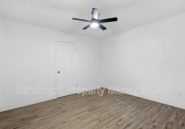 4349 Altamesa Blvd — Photo 7