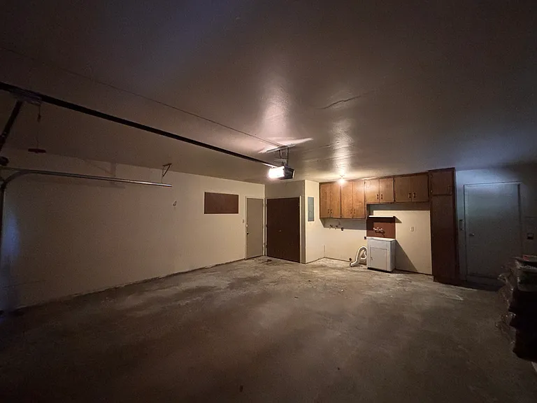 604 Rose Ave #606 — Photo 23