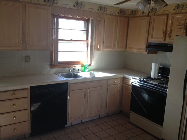 2nd image of 112 Salem Ave