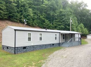 1988 Flat Fork Rd, Duck, WV 25063