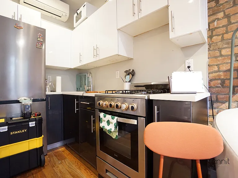 814 Saint Johns Pl #2F — Photo 7