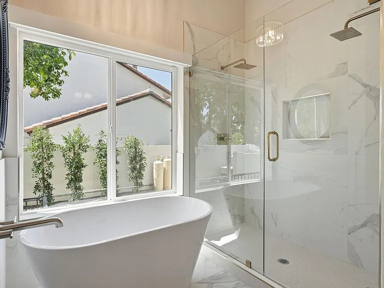 5623 E Claire Dr — Photo 27