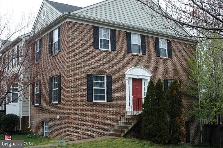 1st image of 7901 Gunston Woods Pl