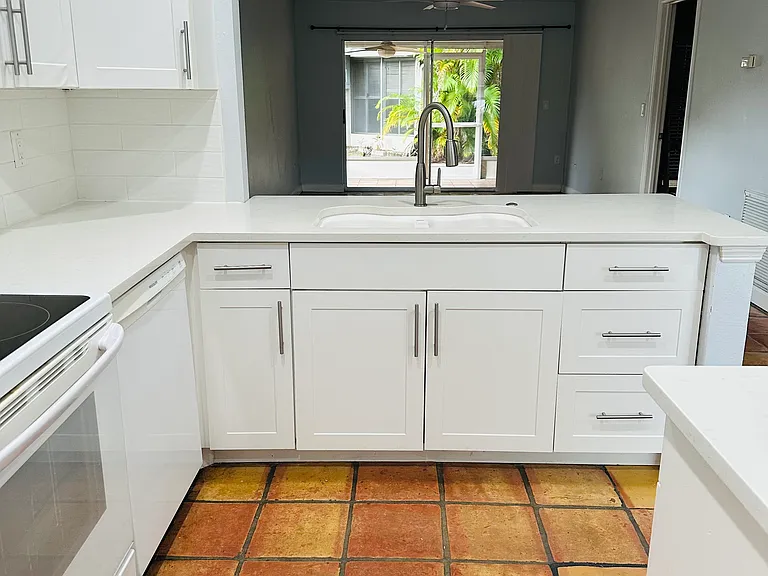 707 N Jefferson Ave — Photo 5
