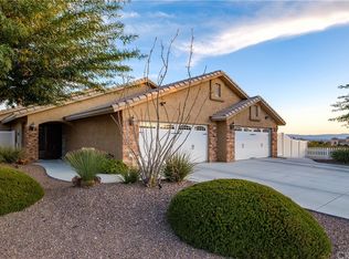16653 Iwa Rd, Apple Valley, CA 92307