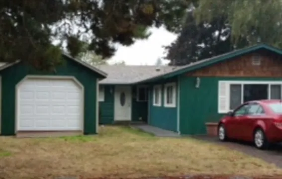 1902 Monterey Ln photo 1