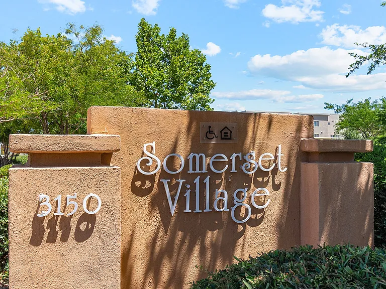 Somerset Village — Photo 36