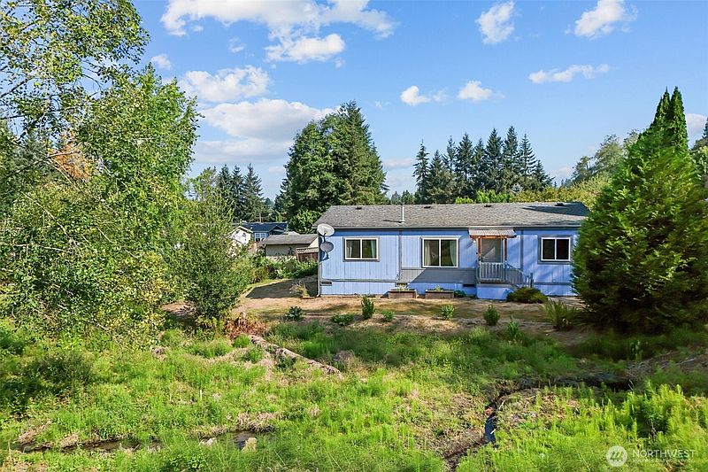 2nd image of 20277 80th Avenue NE #55