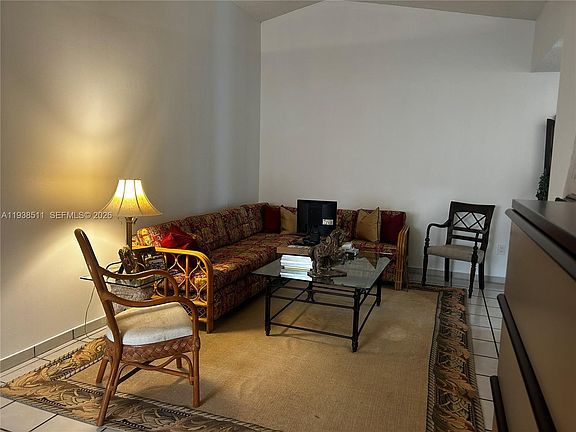 5th image of 461 SW 89th Ct