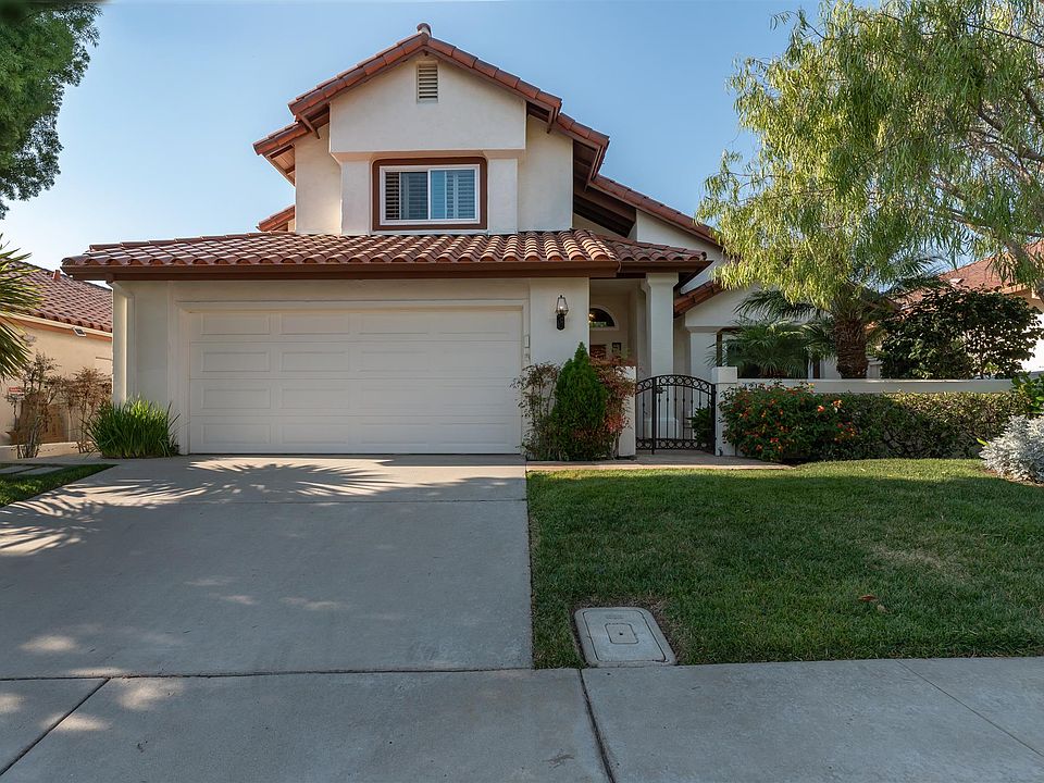 1st image of 4216 Caminito Cassis
