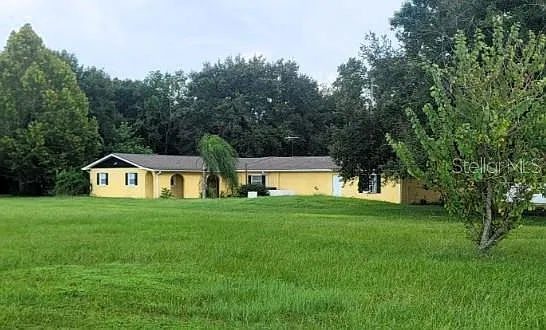 5 bed, 3.0 bath, 3817 sqft, $3,750 — Photo 4