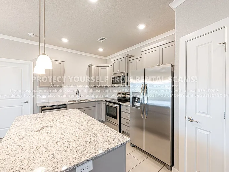 4373 W Newton Ave — Photo 4