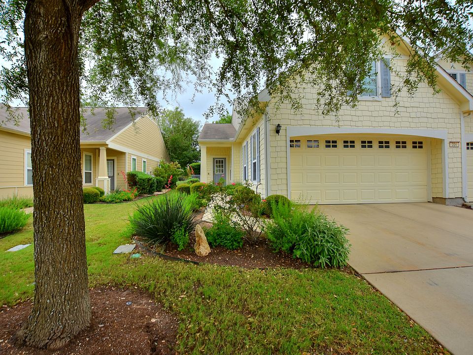 1st image of 304 Essex Ln