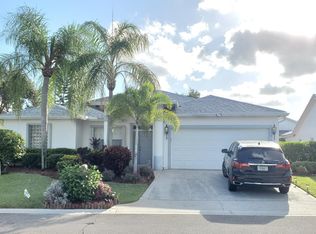 1407 Fairway Cir, Greenacres, FL 33413