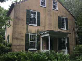 1368 W Strasburg Rd, West Chester, PA 19382