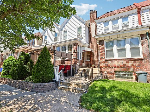 2nd image of 5934 Reach St