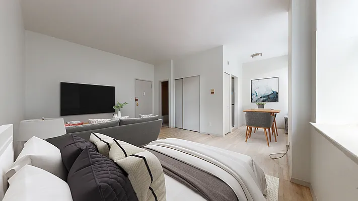 Rented by Bond New York | media 9