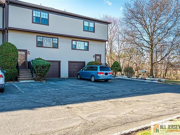 2nd image of 7107 Hana Rd