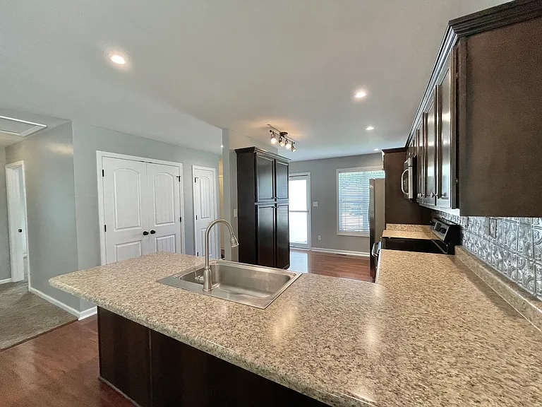 108 Bobby Jones Blvd — Photo 8