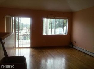 8025 57th St, Glendale, NY 11385