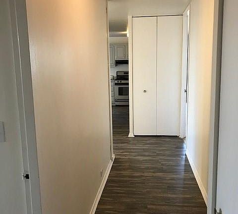2nd image of 3001 S Michigan Ave Unit 302