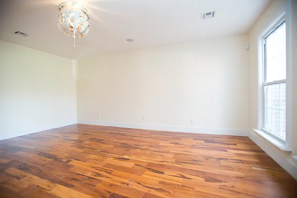 Sold by Massada Home Sales Inc | media 9
