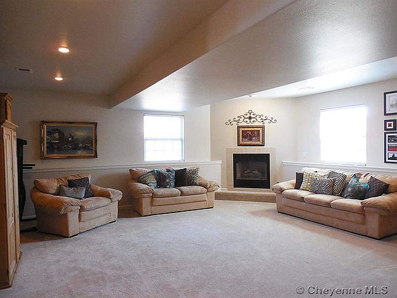 5th image of 2940 Thomas Rd
