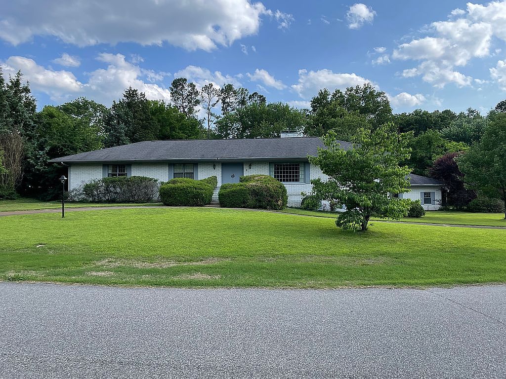 52 Stonehaven Rd, Jackson, TN 38305 Zillow