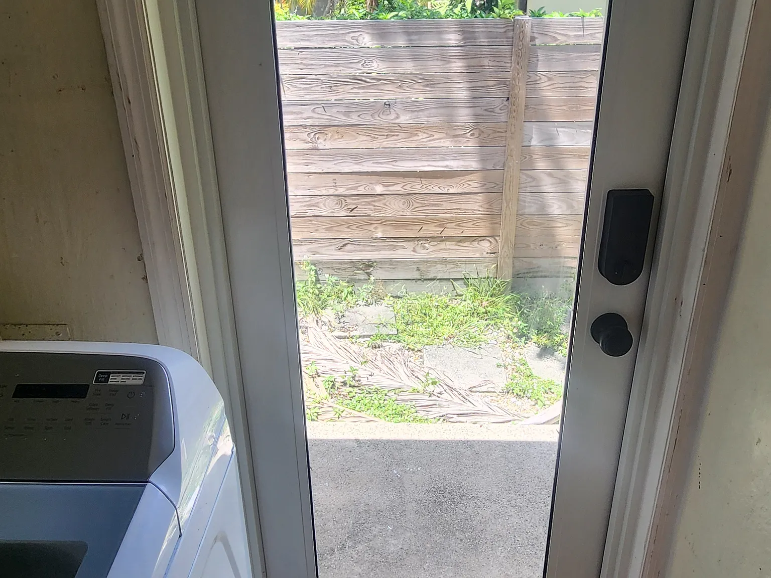 3 bed, 2000 sqft, $6,000 — Photo 4