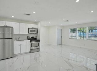 812 13th St #B, West Palm Beach, FL 33401